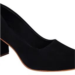 tryme Women Bellies Sandal image 5