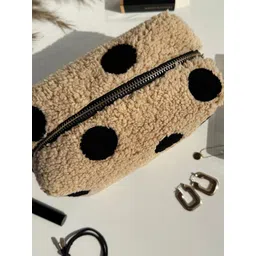 TSANTA Beige & Black Polka Tufted Pouch-picture-16