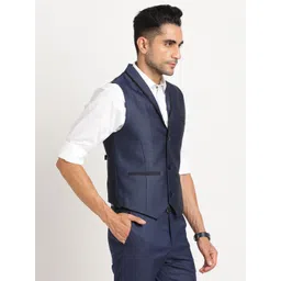 turtle Solid Men Waistcoat image 4