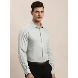 Turtle Classic Micro Ditsy Printed Pure Cotton Slim Fit Formal Shirt-picture-17