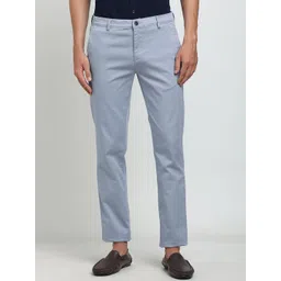 Turtle Men Textured Relaxed Skinny Fit Cigarette Trousers-picture-34