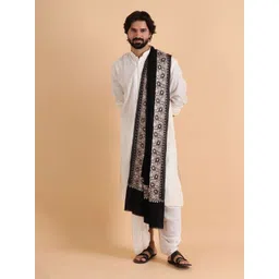 Tweedle Men Embroidered Stole image 3