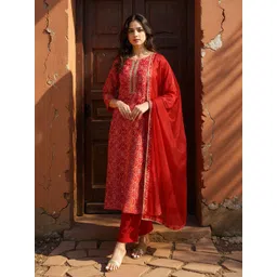 Twika Floral Printed Notch Neck Zari Straight Kurta With Trousers & Dupatta-picture-19