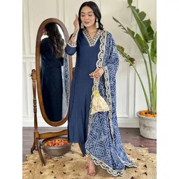 TWINS LADY Floral Yoke Design Gotta Patti Straight Kurta with Trousers & Dupatta-picture-36