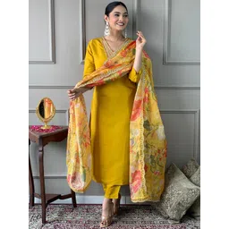 TWINS LADY Women Floral Yoke Design Chanderi Cotton Kurta with Trousers & With Dupatta image 1