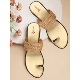 TWINSSHOE Women Embellished Ethnic Angutha Wedge Heels-picture-34