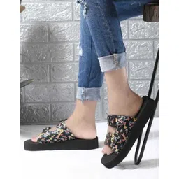 two soft Stylish Women Slippers Lightweight Comfort Fancy Flip Flops For women& Girls Women Slides-picture-11