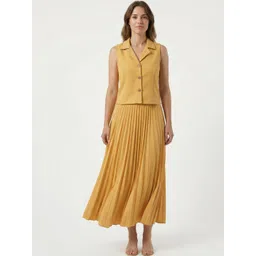 U&F ShirtCollar Waistcoat With Skirt Co-Ords-picture-23