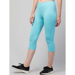 UllasPemium Women Pack of 2 Mid-Rise Skinny Fit Capris image 3