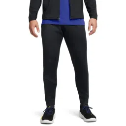 Under Armour Black Loose Fit Sports Joggers-picture-23