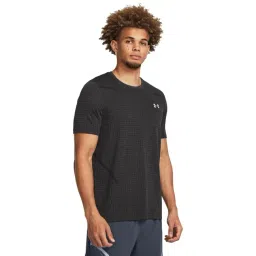Under Armour Black Regular Fit Checks Sports T-Shirt-picture-48