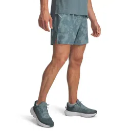 UNDER ARMOUR Green Slim Fit Printed Mid Rise Launch Pro Printed Shorts-image-45