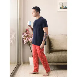 UnderJeans by Spykar Men Red Cotton Woven Lounge Pants-picture-27
