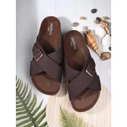 UNDERROUTE Men Cross Strap Comfort Sandals With Buckle Detail-picture-11