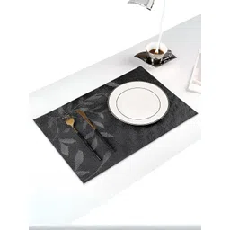 UniKart Black 8 Pieces Floral Printed Waterproof Rectangle Table Placemats-picture-37