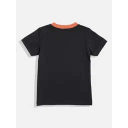 United Colors of Benetton Boys Typography Printed Regular Fit T-Shirt image 3