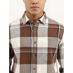 United Colors Of Benetton Brown Cotton Regular Fit Checks Shirt image 5