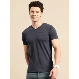 United Colors of Benetton Heathered Effect V-Neck Regular Fit T-shirt-picture-30