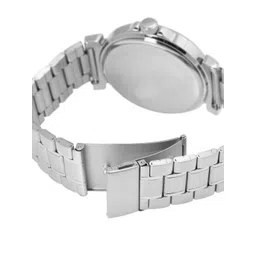 United Colors of Benetton Men Textured Bracelet Style Straps Analogue Watch UWUCG2500 image 5