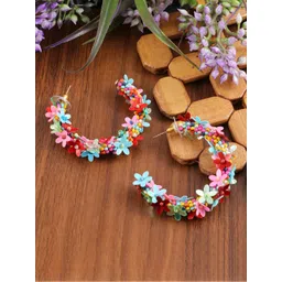 UNIVERSITY TRENDZ Floral Hoop Earrings image 1