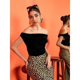 Uptownie Women Velvet Draped Tube Crop Top-picture-15