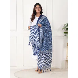 URBAN KANYA Floral Printed Silk Dupatta-picture-21