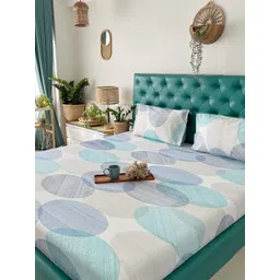 URBAN SPACE Serene White Geometric Cotton Fitted 200 TC King Bedsheet With 2 Pillow Covers-picture-40