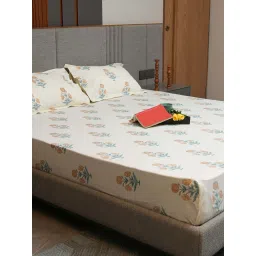 Urban Space White & Blue Cotton 200 TC Single Bedsheet with 1 Pillow Cover image 1