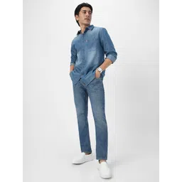 Urbano Fashion Men Spread Collar Solid Denim Casual Shirt image 5