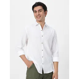 Urbano Fashion Men Spread Collar Textured Cotton Casual Shirt-picture-34