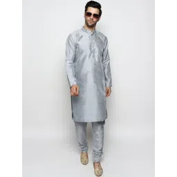 Uri and MacKenzie Men Regular Kurta with Churidar-picture-34