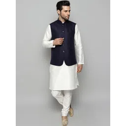 Uri and MacKenzie Men Regular Kurta with Churidar-picture-32