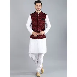 Uri and MacKenzie Men Regular Kurta with Churidar-picture-26