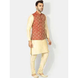 Uri and MacKenzie Men Regular Kurta with Pyjamas image 5