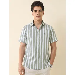 U.S. Polo Assn. Men Classic Tailored Fit Vertical Striped Cotton Casual Shirt-picture-25