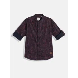 UTH by Roadster Boys Peach-Coloured & Navy Blue Abstract Printed Pure Cotton Casual Shirt-picture-44