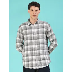 V-Mart Checked Spread Collar Slim Fit Casual Cotton Shirt-picture-30