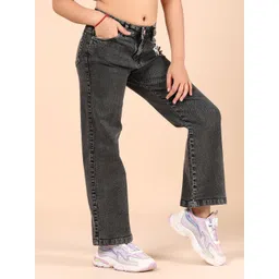 V-Mart Girls Light Fade Jeans image 4