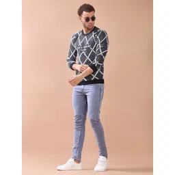 V-Mart Men Argyle Colourblocked Pullover image 4