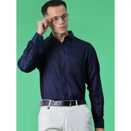 V-Mart Men Solid Spread Collar Cotton Formal Shirt-picture-33
