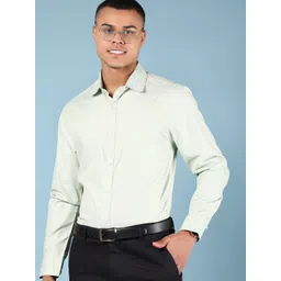 V-Mart Men Solid Spread Collar Formal Shirt-picture-41