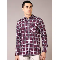 V-Mart Men Spread Collar Tartan Checked Cotton Casual Shirt-picture-35