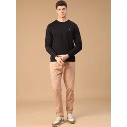 V-Mart Men Sweatshirt image 4