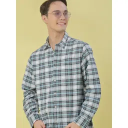 V-Mart Slim Fit Checked Spread Collar Cotton Casual Shirt-picture-21