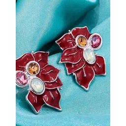 VAGHBHATT Floral Studs Earrings image 5