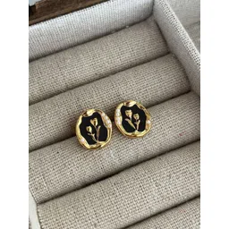 VAGHBHATT Gold-Plated Floral Shaped Studs-picture-22