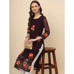 VAIRAGEE Floral Embroidered Kurta image 2