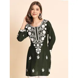 VAIRAGEE Floral Embroidered Kurtis-picture-26