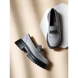 VALIOSAA Women Colourblocked Loafers-picture-29