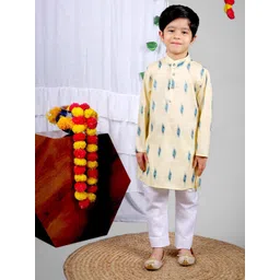 VALUE CREATION Boys Geometric Embroidered Kurta with Pyjama-picture-41